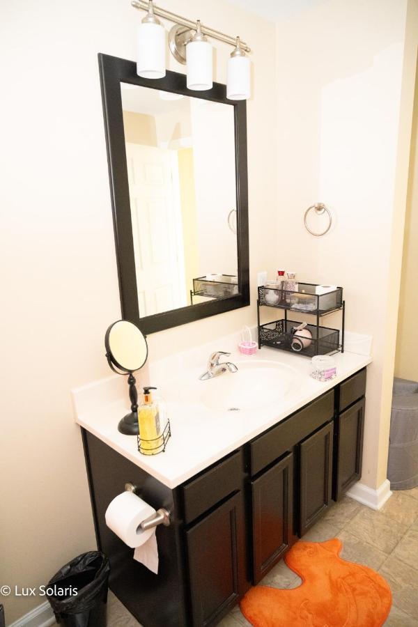 Luxury 3 Bedrooms With King Bed Downtown Indy Индианаполис Экстерьер фото